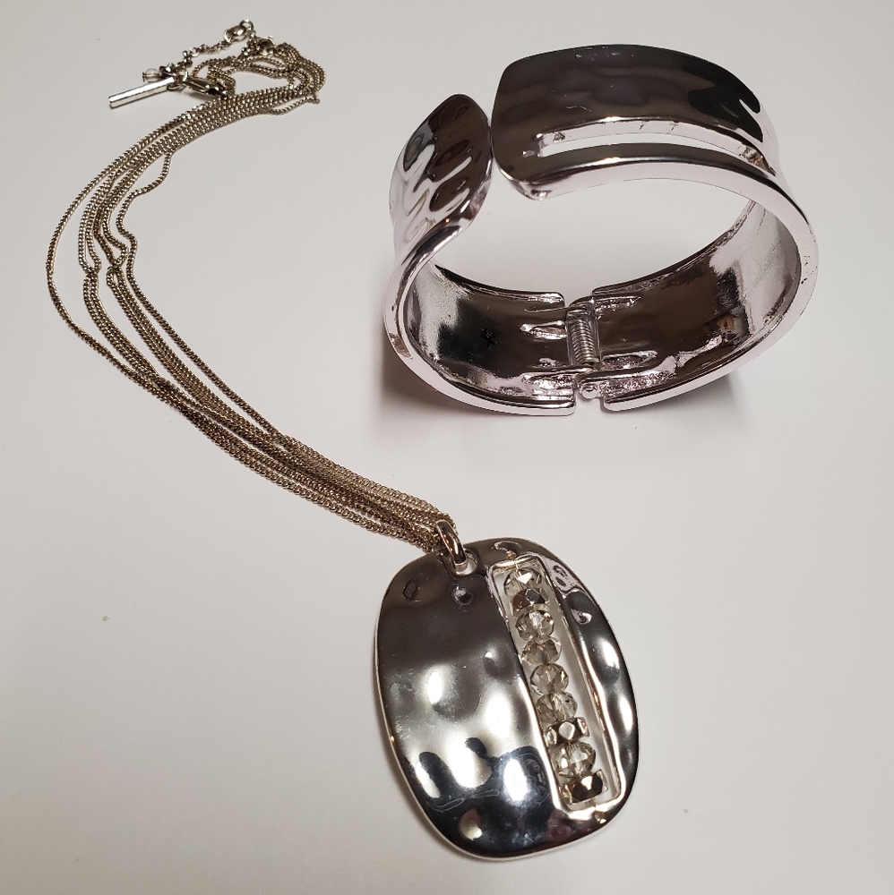 Kenneth Cole necklace and cuff set